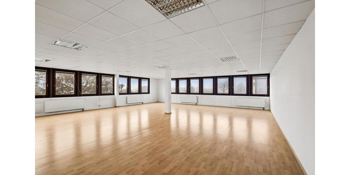 Gewerbeobjekt Althengstett - 1.300.000&euro; | Angebot:25275806