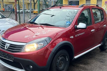 Dacia Sandero 132.000 km 3.999 &euro; BERLIN 13409