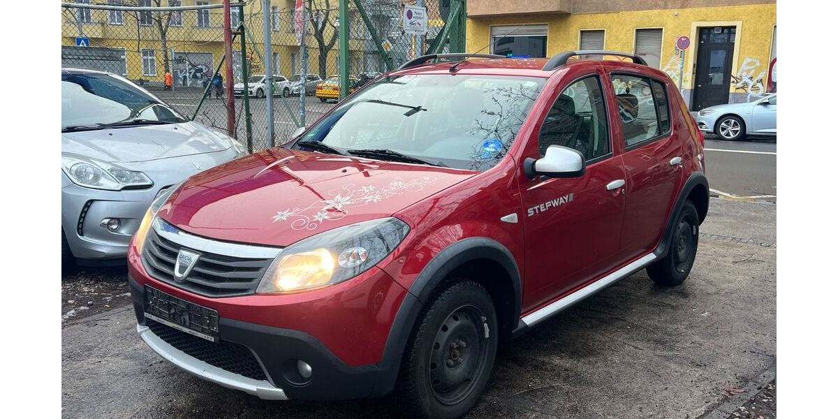 Dacia Sandero 132.000 km 3.999 &euro; BERLIN 13409