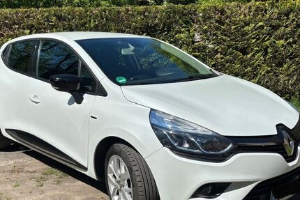 Renault Clio 97.100 km 7.700 &euro; Brandenburg an der Havel 14774