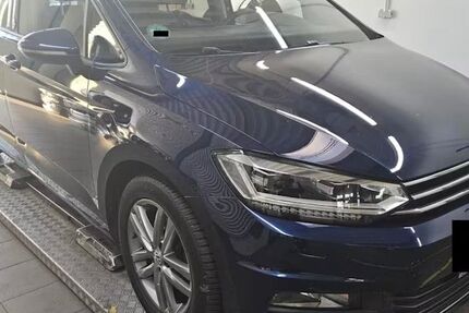 VW Touran 184.000 km 14.999 &euro; Ditzingen 71254