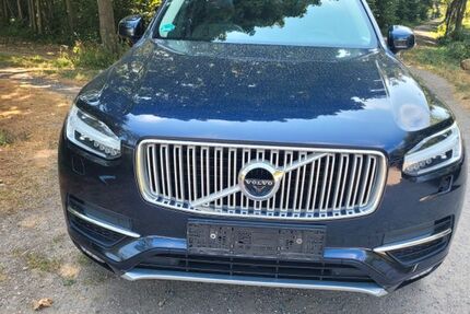 Volvo XC90 174.600 km 19.900 &euro; Grevenbroich 41516