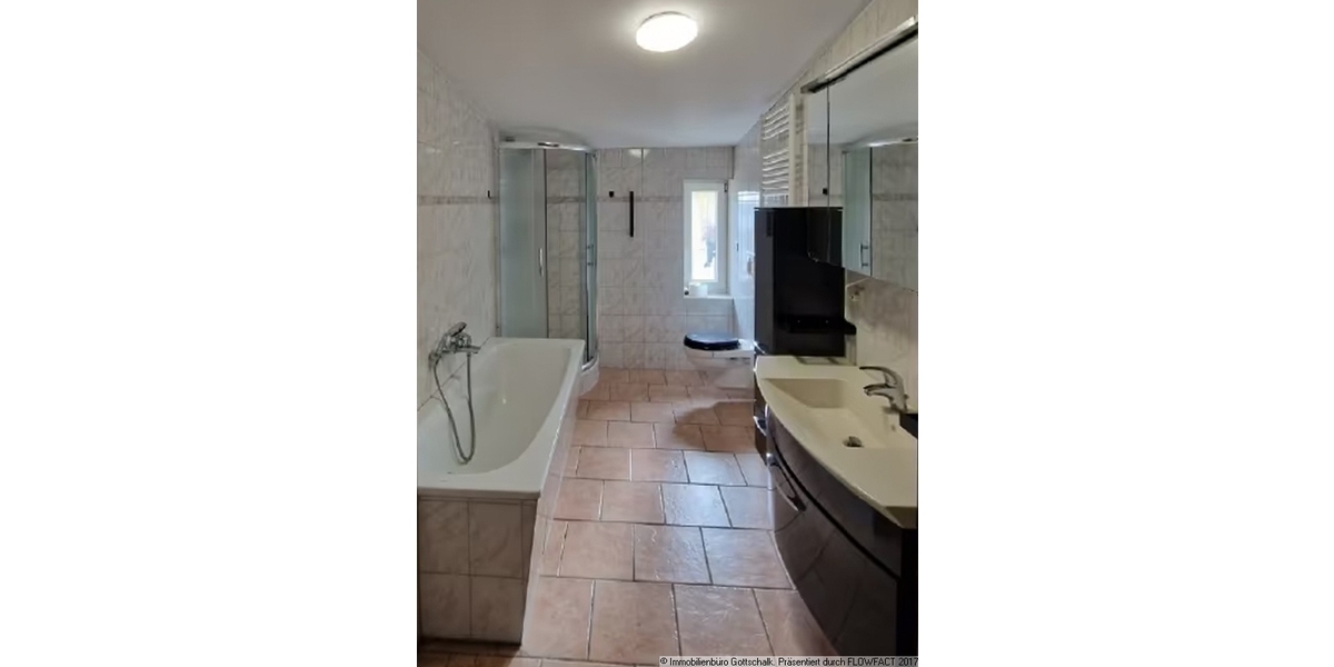 # Dachgeschoßwohnung in Oranienburg zur Eigennutzung oder Neuvermietung 3 Zimmer # - Dachgeschoßwohnung Oranienburg | Angebot:24649312