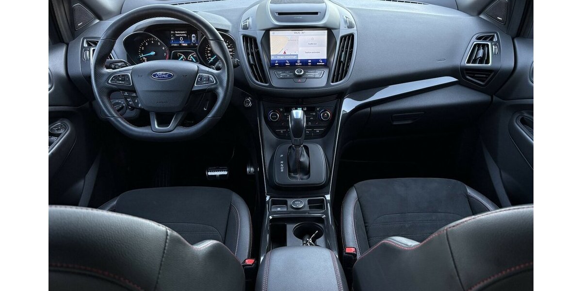 Ford Kuga 2.0 St Line SYNC/KAMERA/NAVI/SHZ/AHK/DAB 71.424 km 18.900 &euro; Villingen-Schwenningen 78054
