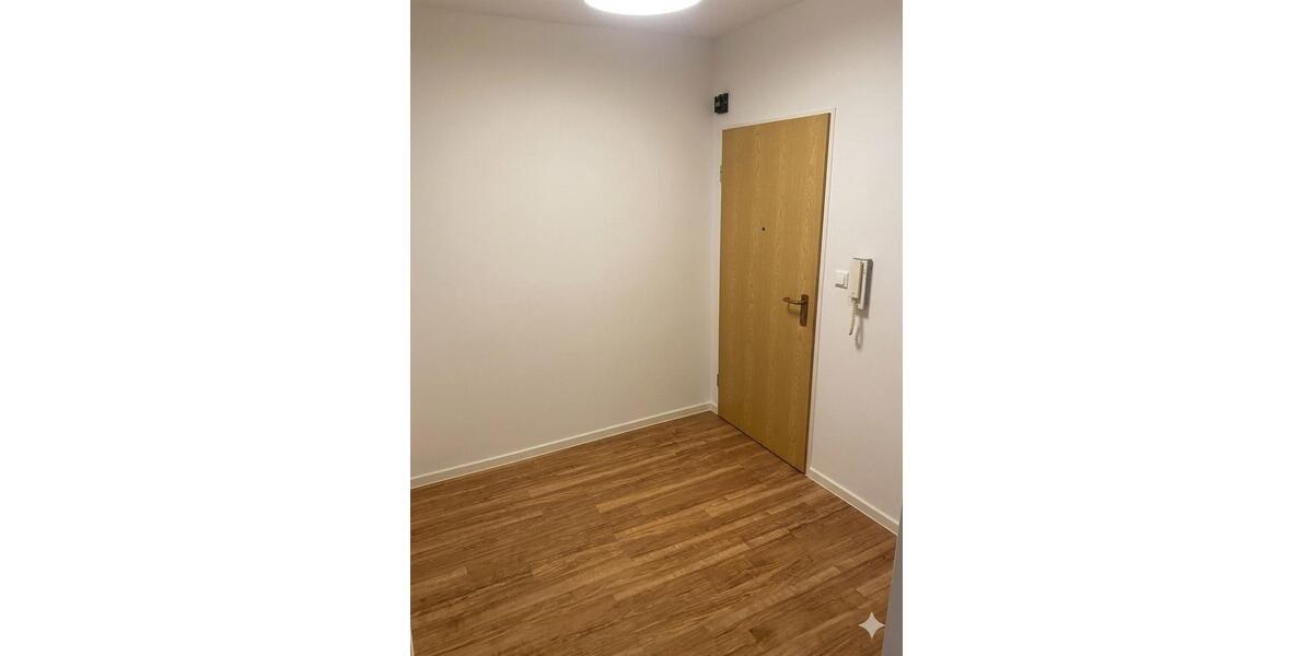 Dachgeschoßwohnung Hildesheim Bockfeld - 2 Zimmer, 58 m&sup2;, 311&euro; | Angebot:26395916