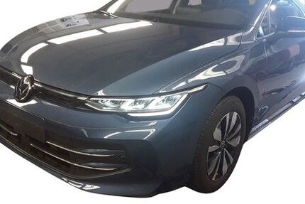 VW Golf 7.900 km 26.840 € Weiden 92637