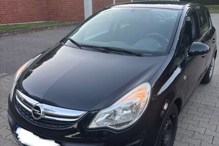 Opel Corsa 191.000 km 3.200 &euro; Paderborn 33102