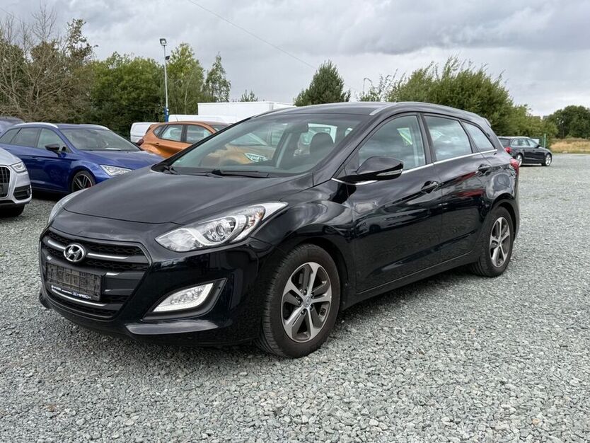 i30