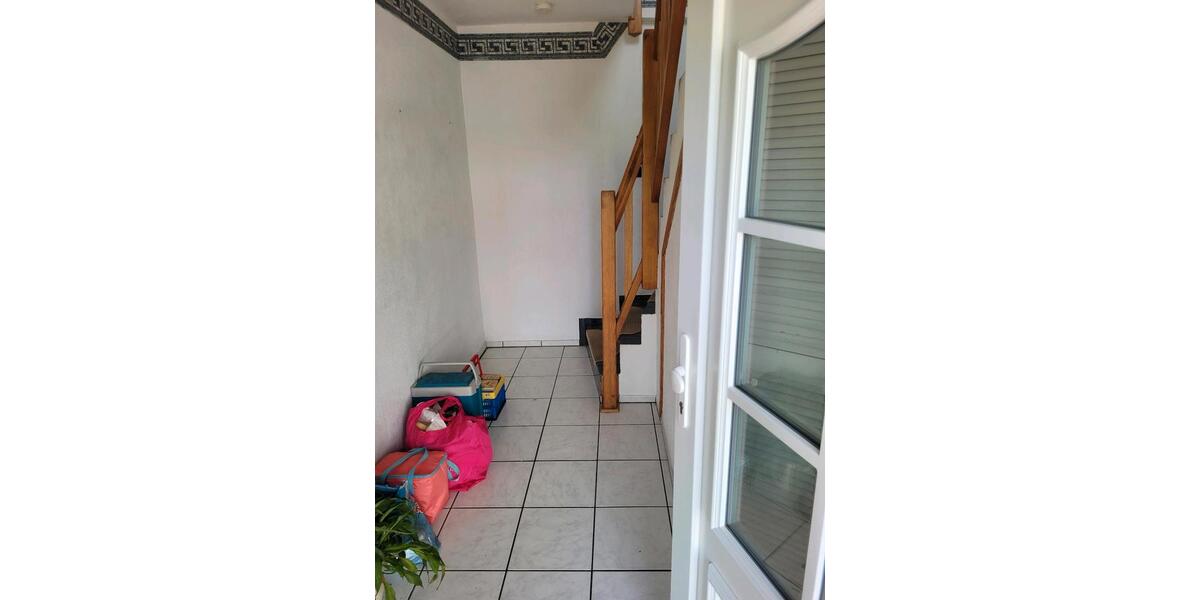 Dachgeschoßwohnung Großsolt - 4 Zimmer, 103 m&sup2;, 170.000&euro; | Angebot:27002891