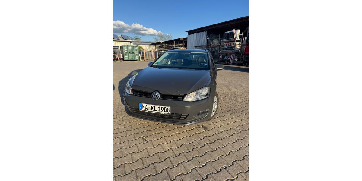 VW Golf 211.000 km 6.500 &euro; Wiesental 68753