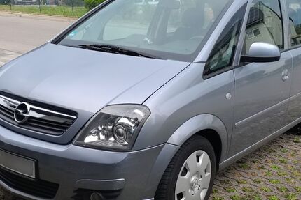 Opel Meriva 96.058 km 4.000 &euro; Stockach (Baden) 78333
