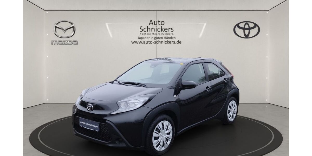 Toyota Aygo (X) 30.254 km 15.350 &euro; Moers 47441