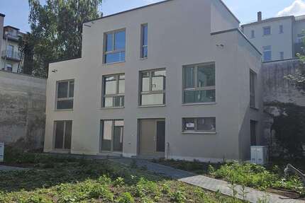 Haus zum Mieten in Leipzig 2.195 € 163.74 m² 5 zimmer