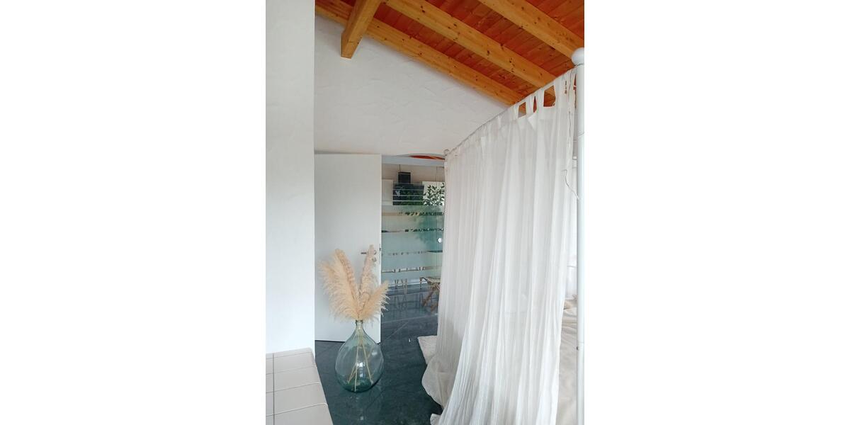 Großzügige Penthouse-Wohnung (ca. 210 m²) zu vermieten 5.5 zimmer