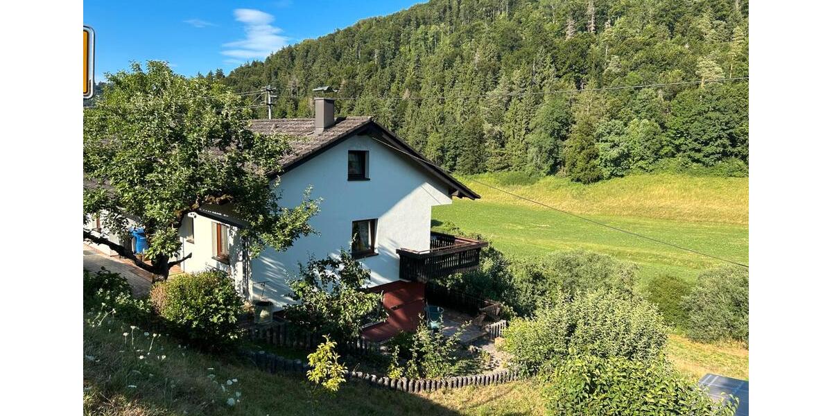 Einfamilienhaus Sulz am Neckar - 8 Zimmer, 190 m&sup2;, 390.000&euro; | Angebot:26983994