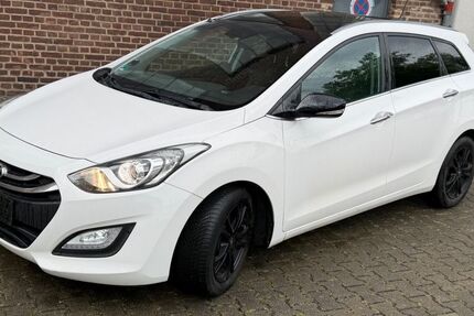 Hyundai i30 304.955 km 3.999 &euro; Köln 51069