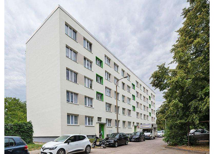 Wohnung zum Mieten in Halle (Saale) 309 € 48.94 m²