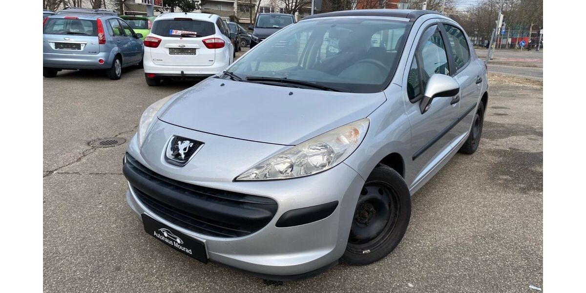 Peugeot 207 138.000 km 2.800 &euro; Freiburg im Breisgau 79114