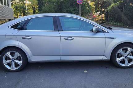 Ford Mondeo 273.000 km 5.300 € Bonn 53175