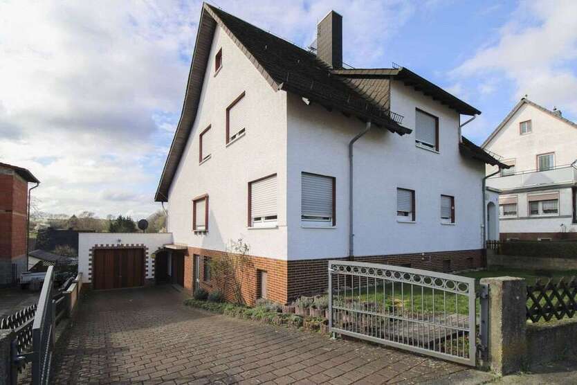 Haus zum Kaufen in Rabenau 289.000 € 184 m²
