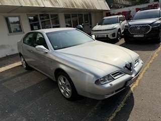 Alfa Romeo 166