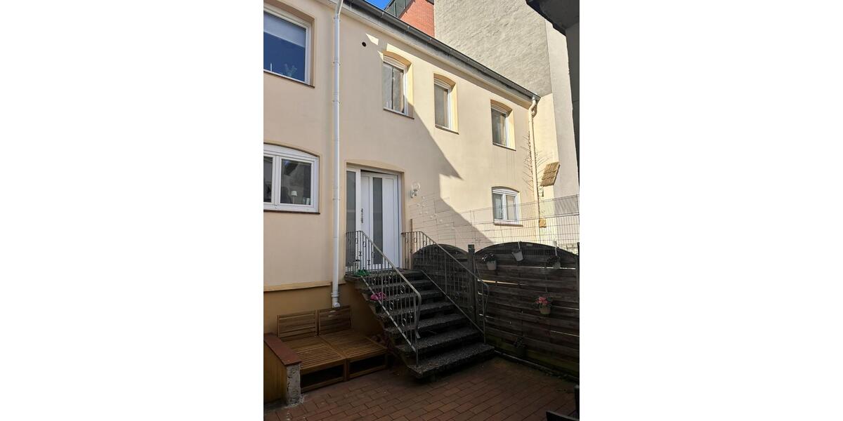 Maisonettenwohnung Lübeck Innenstadt - 2 Zimmer, 65 m&sup2;, 1.195&euro; | Angebot:26412547