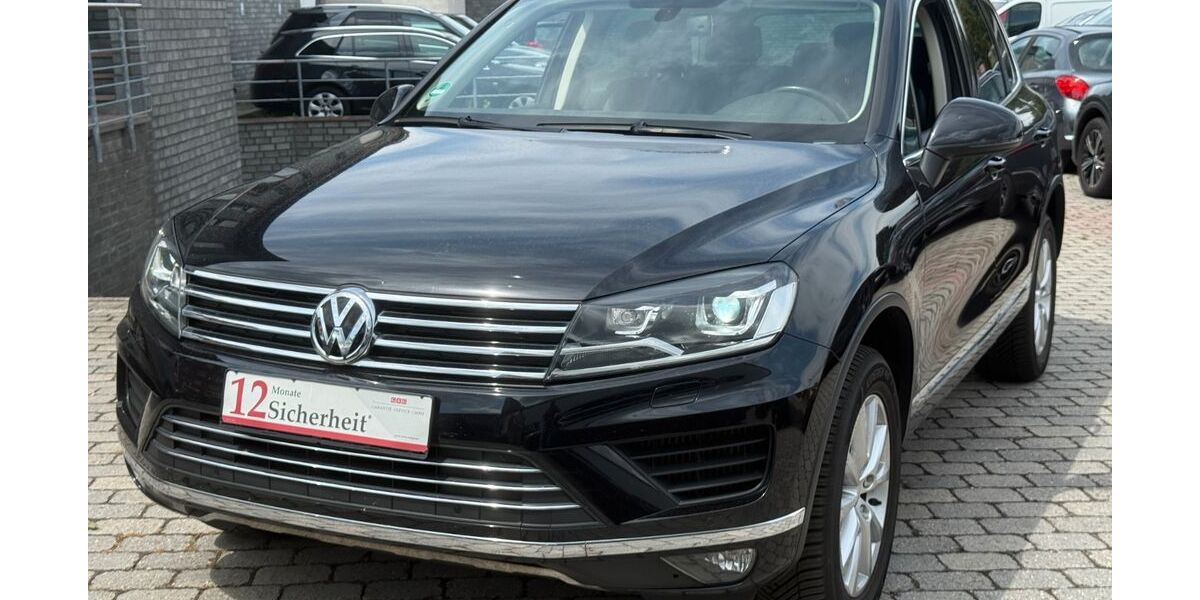 VW Touareg 100.727 km 21.990 &euro; Alsdorf 52477