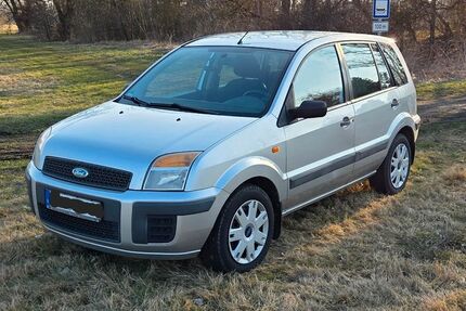 Ford Fusion 175.500 km 1.699 &euro; Gerstungen 99834