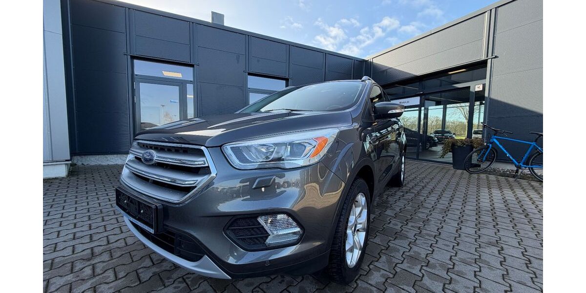 Ford Kuga 93.711 km 12.990 &euro; Emsdetten 48282