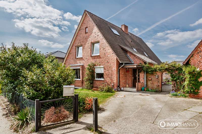 Einfamilienhaus Adendorf - 8 Zimmer, 223 m&sup2;, 499.000&euro; | Angebot:26317456