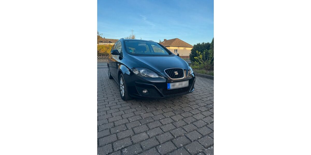 Seat Altea 81.000 km 6.900 &euro; Coppenbrügge 31863