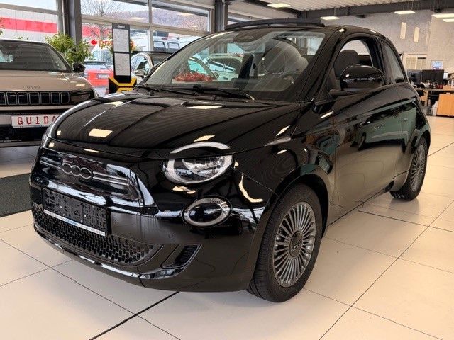 Fiat 500e 10.500 km 20.990 &euro; Lörrach 79541