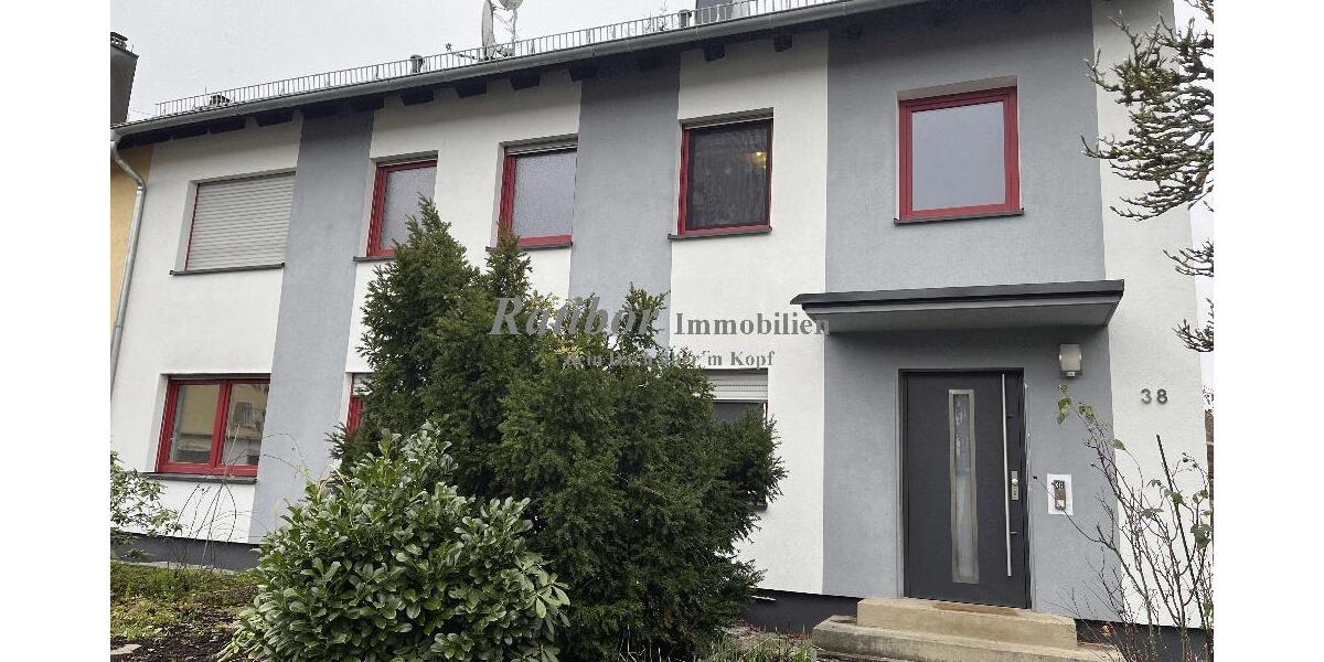 Schön geschnittene 3 Zimmer EG-Wohnung mit großer Terrasse und Garten in ruhiger Wohnlage in RH-Ost 3 zimmer