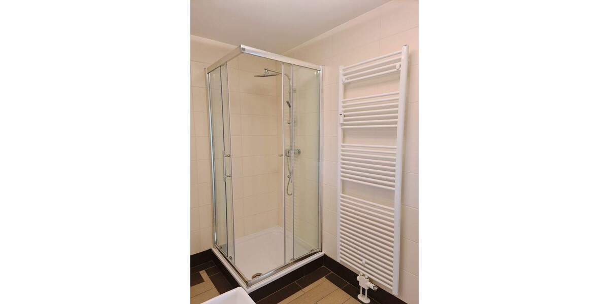 Gewerbeobjekt Seevetal Maschen - 2 Zimmer, 145 m&sup2;, 1.370&euro; | Angebot:25778989