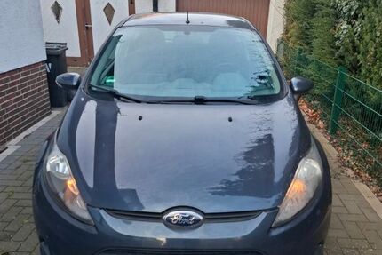 Ford Fiesta 162.953 km 2.750 &euro; Delmenhorst 27755