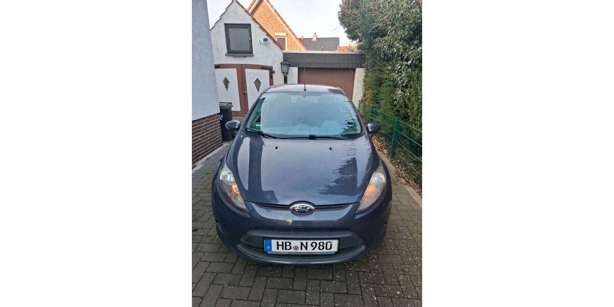 Ford Fiesta 162.953 km 2.800 &euro; Delmenhorst 27755