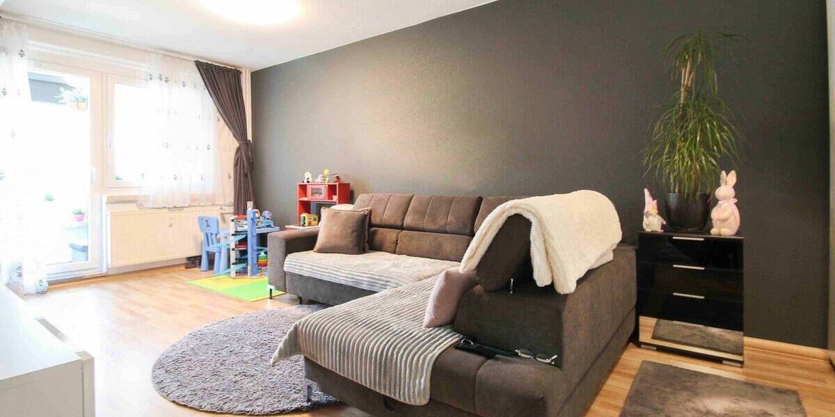 Etagenwohnung Chemnitz Hutholz - 3 Zimmer, 76 m&sup2;, 125.000&euro; | Angebot:26451302