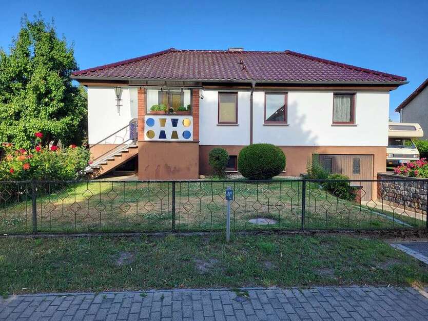 Haus zum Kaufen in Stolpe an der Peene 280.000 € 90 m²