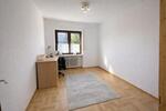 Etagenwohnung Flieden - 4 Zimmer, 145 m&sup2;, 1.200&euro; | Angebot:26024529