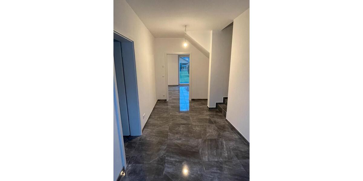 Doppelhaushälfte Eldingen - 4 Zimmer, 135 m&sup2;, 1.050&euro; | Angebot:26422527