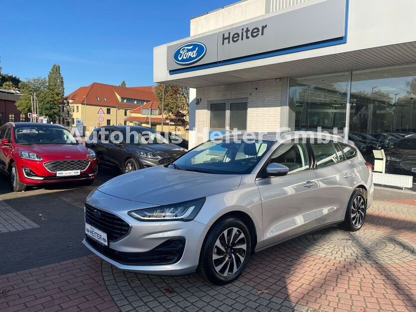 Ford Focus 27.140 km 18.950 € Osnabrück 49090