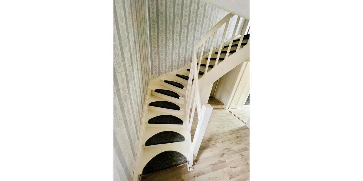 Mehrfamilienhaus, Wohnhaus Stadtkyll - 15 Zimmer, 350 m&sup2;, 220.000&euro; | Angebot:25842148