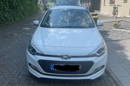 Hyundai i20 117.000 km 7.490 &euro; Wegberg 41844