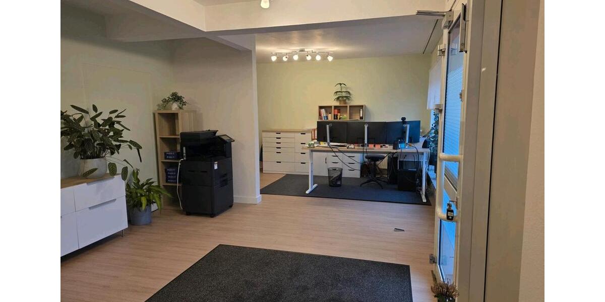 GewerbeflächePraxisBüro in Innenstadt in Cloppenburg zimmer