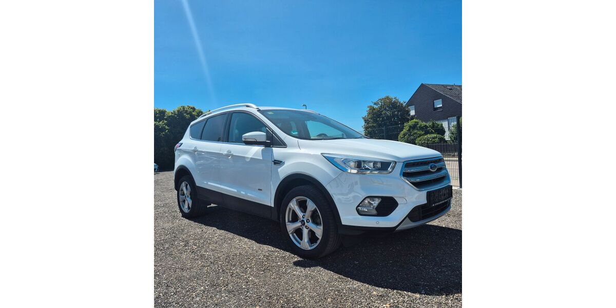 Ford Kuga 113.576 km 14.990 &euro; Altenheim 77743