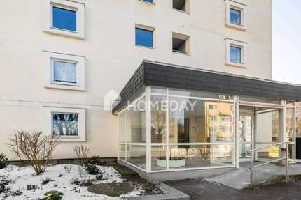 Quadratisch - Praktisch - Gut - Zwei Zimmer mit Loggia