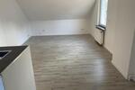Dachgeschoßwohnung Arnsberg Rusch - 4 Zimmer, 80 m&sup2;, 750&euro; | Angebot:25045356