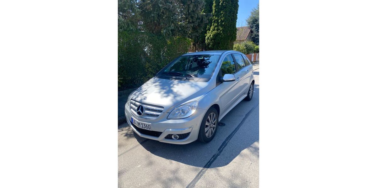 Mercedes-Benz B 200 125.764 km 3.490 &euro; Oberstenfeld 71720