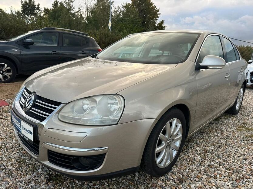 VW Jetta 150.000 km 3.790 € Görlitz 02828