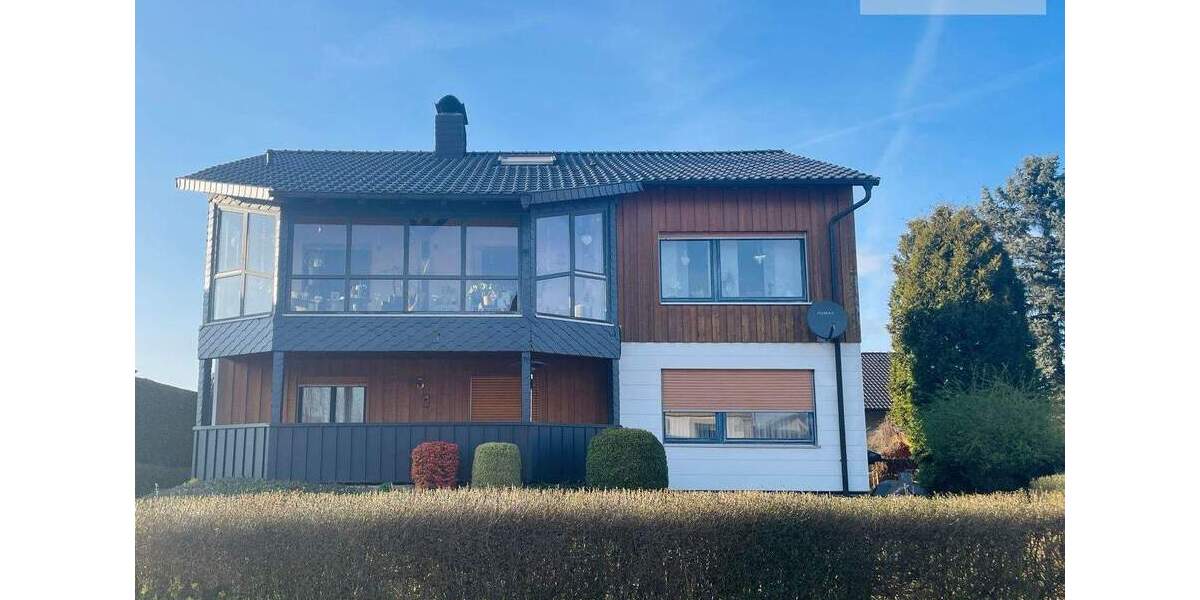 Attraktives Mehrfamilienhaus in Stockheim 7 zimmer